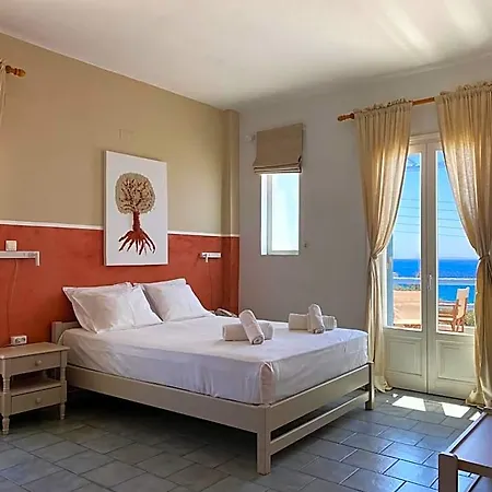 Отель Agnadi Syros Beachfront & 3*