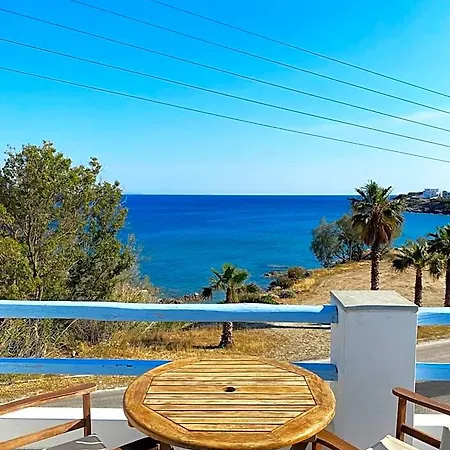 Agnadi Syros Beachfront & 3* Vari (Syros)